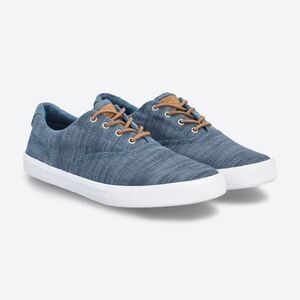 SPERRY Striper II Baja Sneaker in RED (Not blue in stock)size 11 NWT in packagin